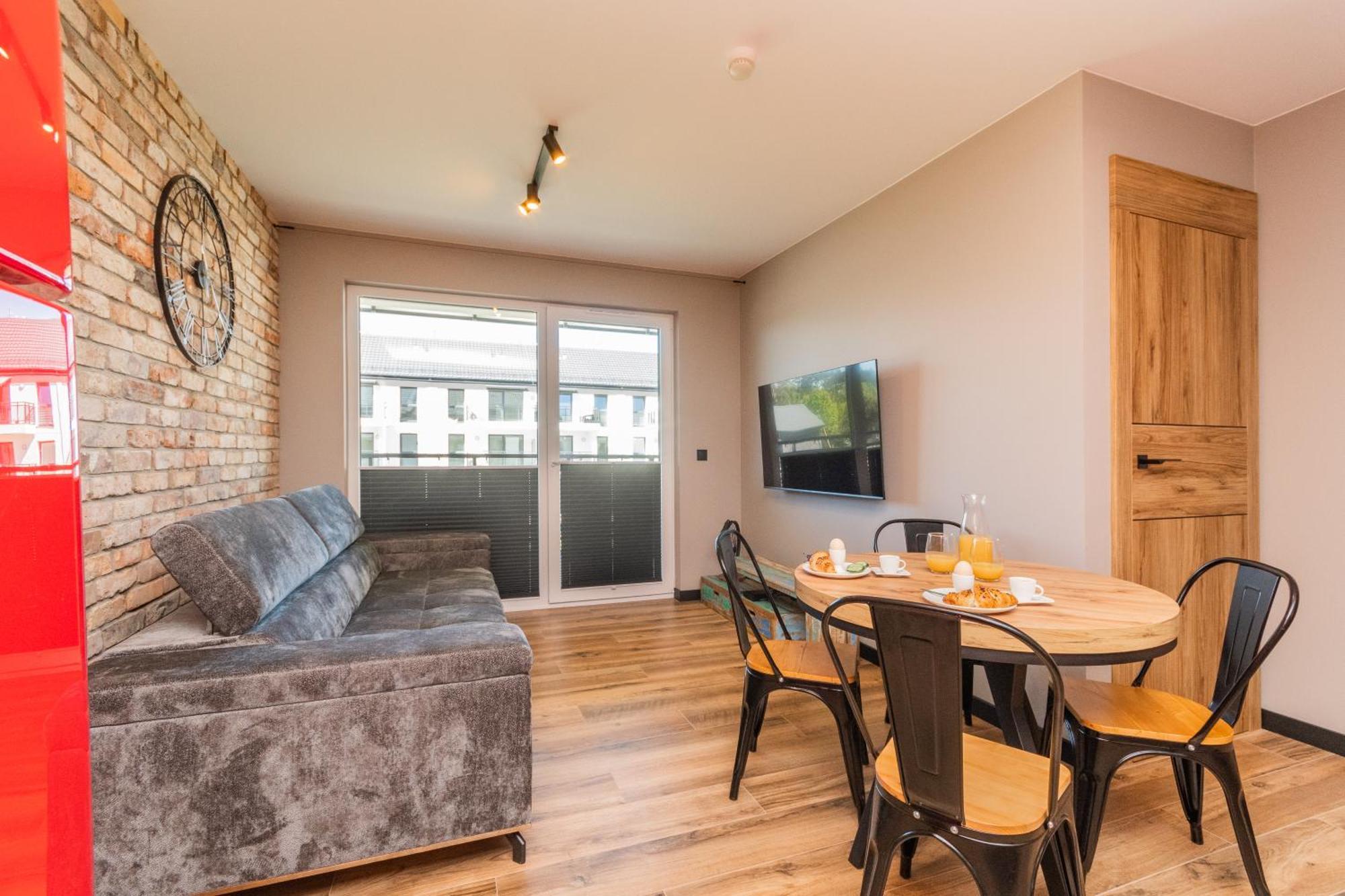 Loft Apartment *